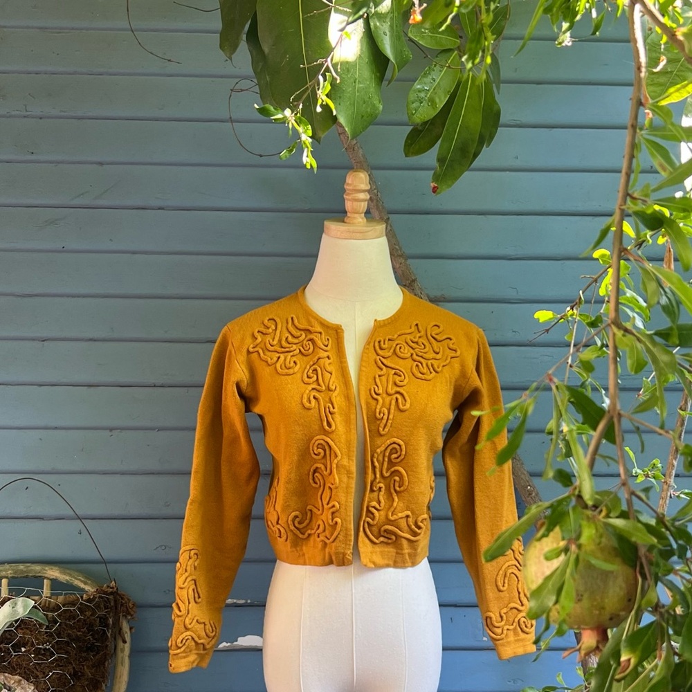 Vintage 1970’s 100% Wool Mustard Blazer